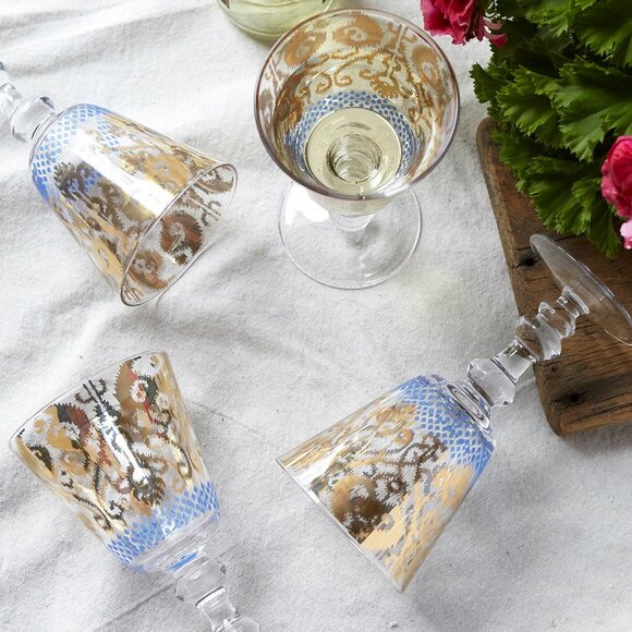 Patina Vie Golden Ikat 18K Gold Wine Goblet - Picture 2 of 8